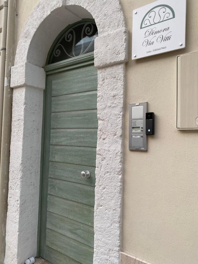 Dimora Via Vitti - Puglia Mia Apartments โมโนโปลี ภายนอก รูปภาพ