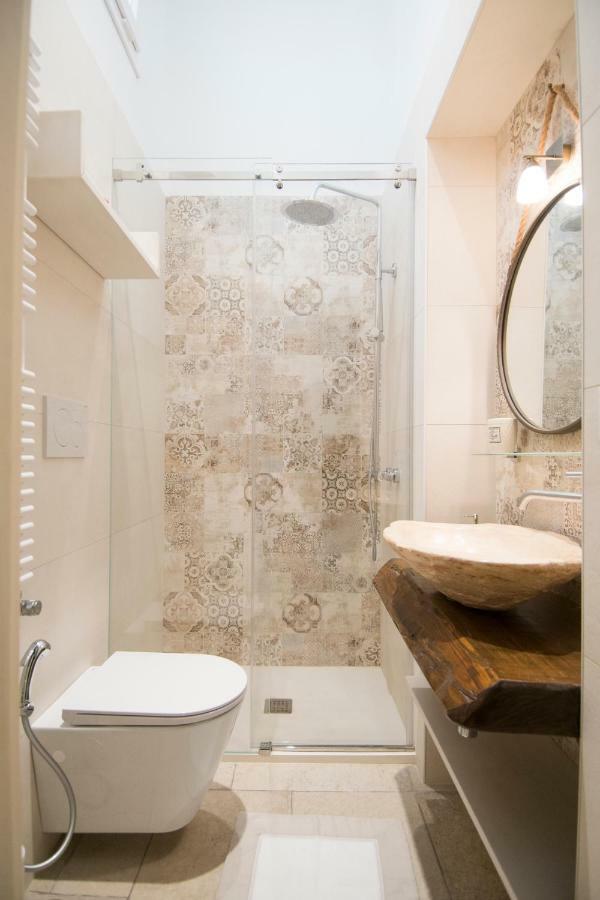 Dimora Via Vitti - Puglia Mia Apartments โมโนโปลี ภายนอก รูปภาพ