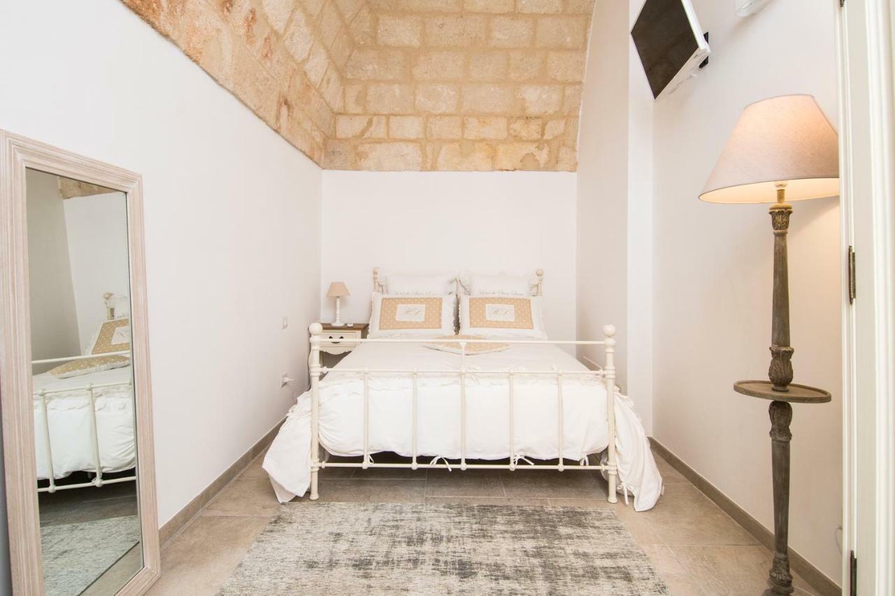 Dimora Via Vitti - Puglia Mia Apartments โมโนโปลี ภายนอก รูปภาพ