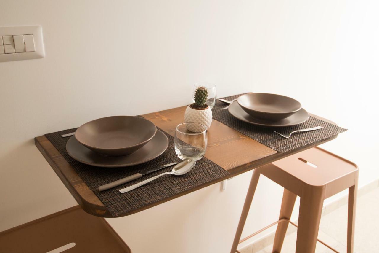 Dimora Via Vitti - Puglia Mia Apartments โมโนโปลี ภายนอก รูปภาพ