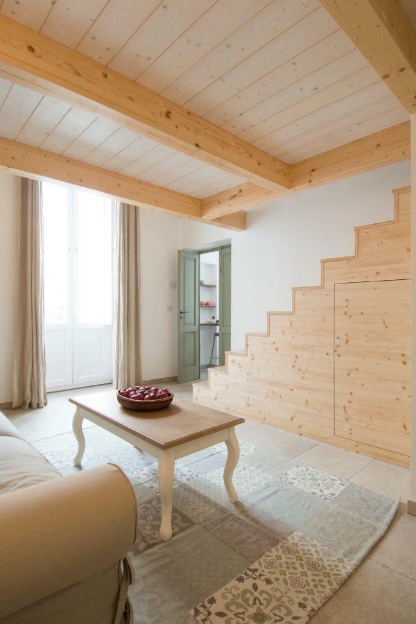 Dimora Via Vitti - Puglia Mia Apartments โมโนโปลี ภายนอก รูปภาพ
