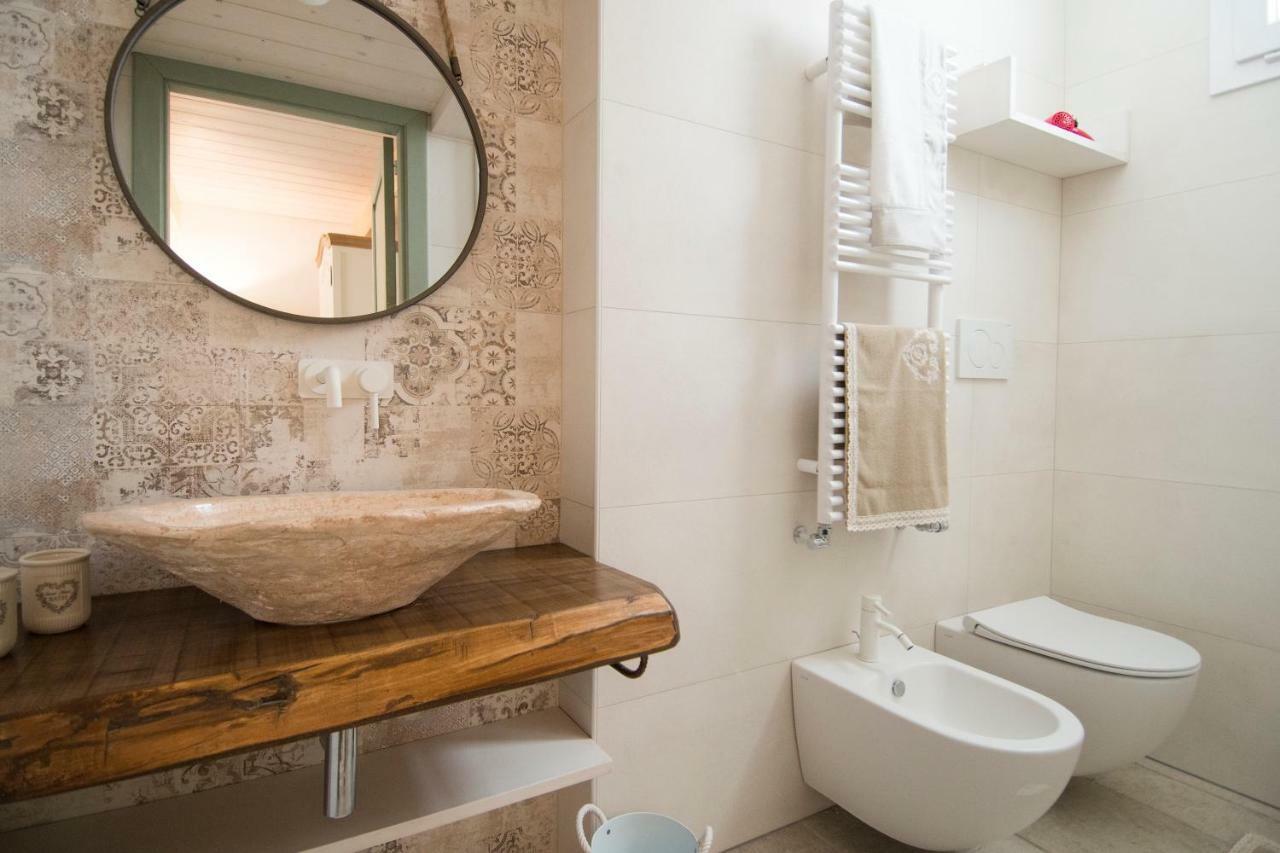 Dimora Via Vitti - Puglia Mia Apartments โมโนโปลี ภายนอก รูปภาพ